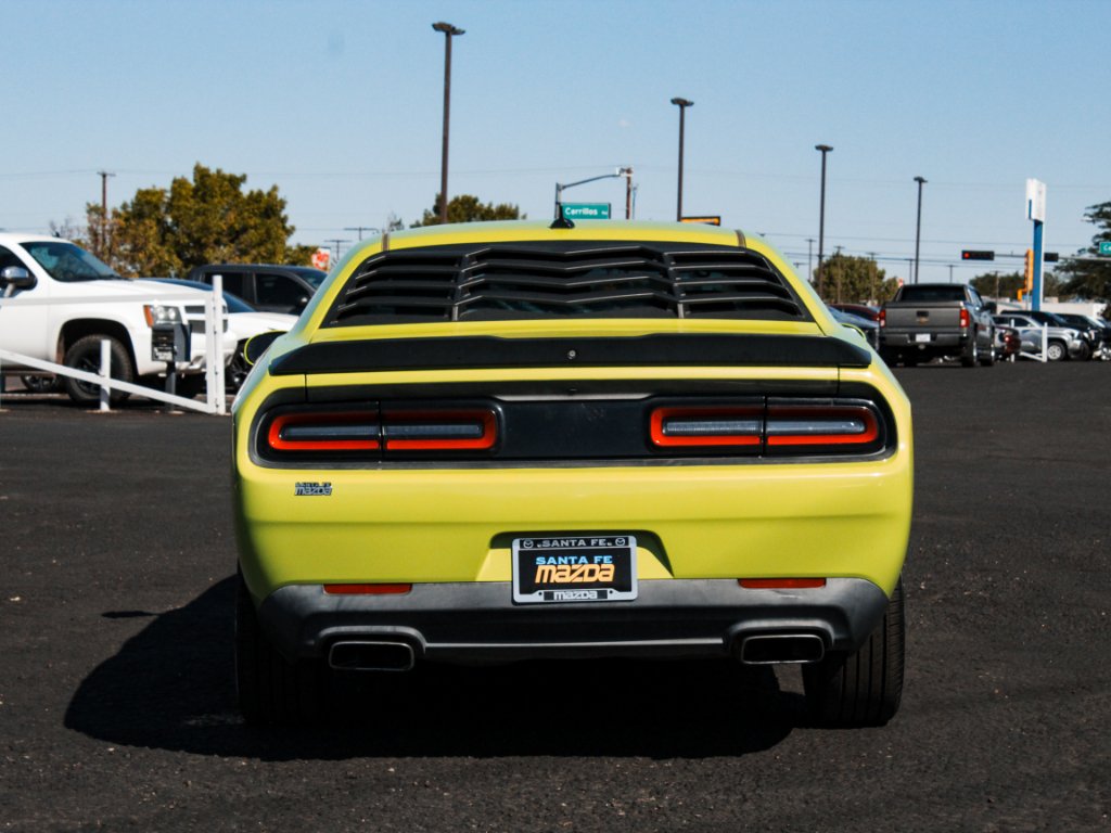 Used 2015 Sublime Pearl Coat Dodge R/T image 6