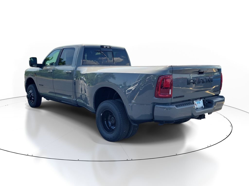 New 2026 Ceramic Gray Clear-Coat Exterior Paint RAM Laramie image 3