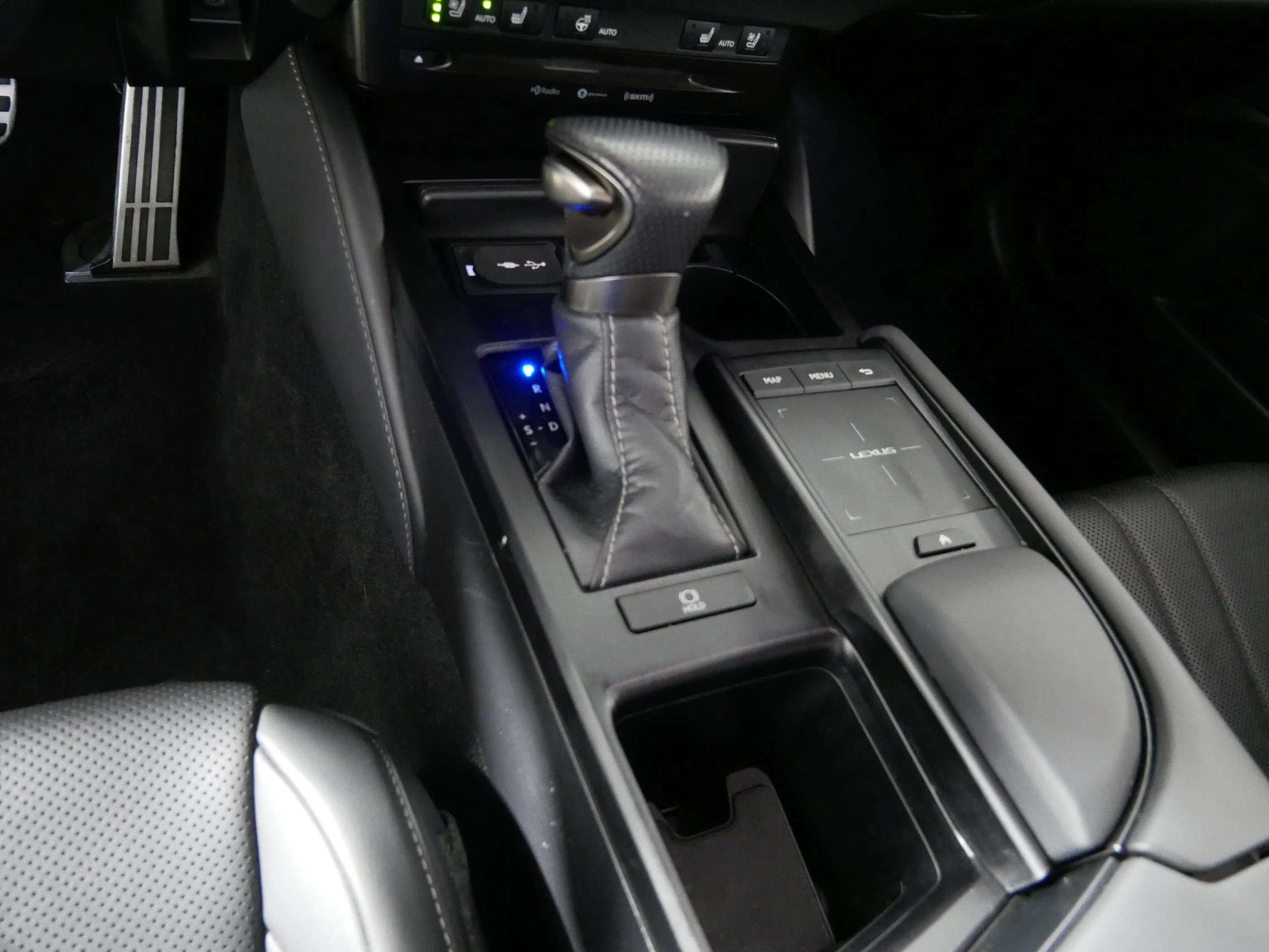 Used 2020 Nebula Gray Pearl Lexus ES 350 F SPORT image 24