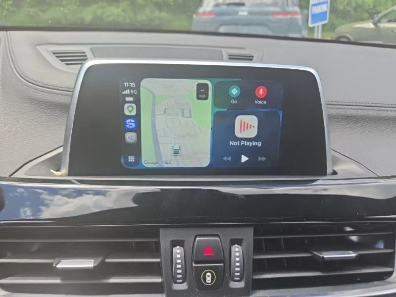 Used 2019 Black BMW xDrive28i image 9