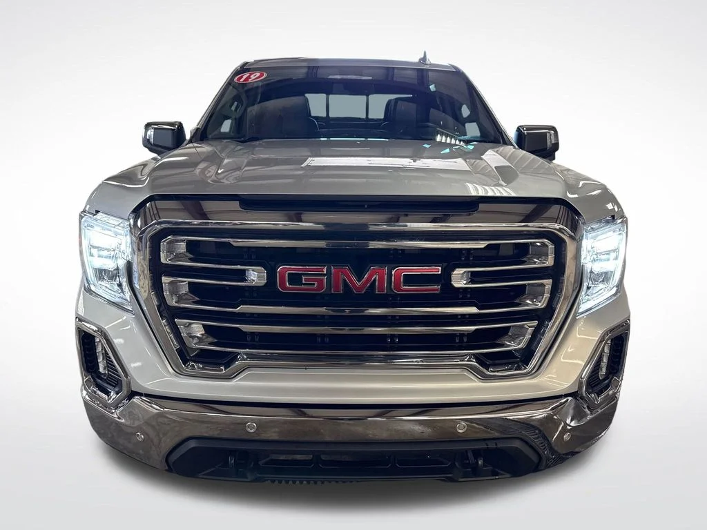Used 2019 Silver GMC SLT image 9