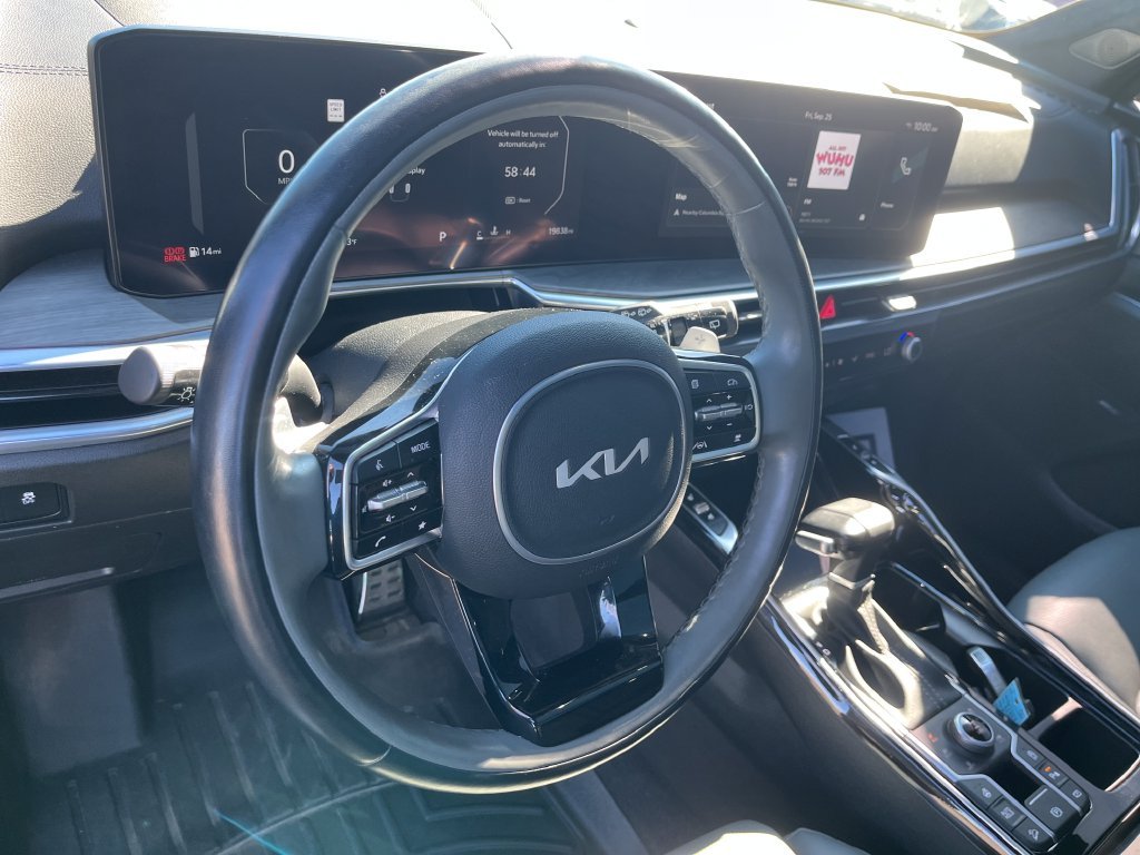 Used 2025 Black Kia X-Line SX Prestige image 14