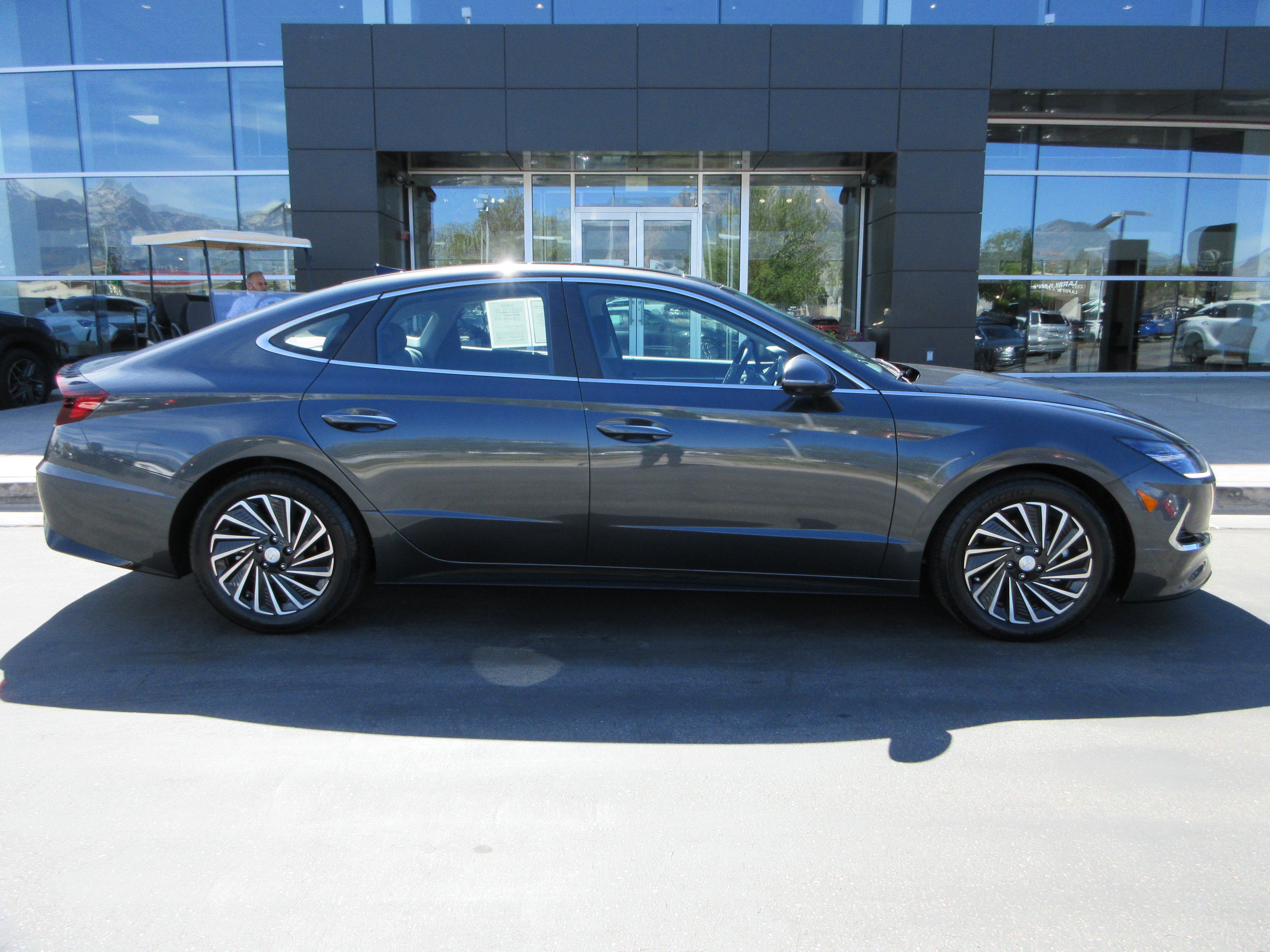 Used 2023 Portofino Gray Hyundai Limited image 11