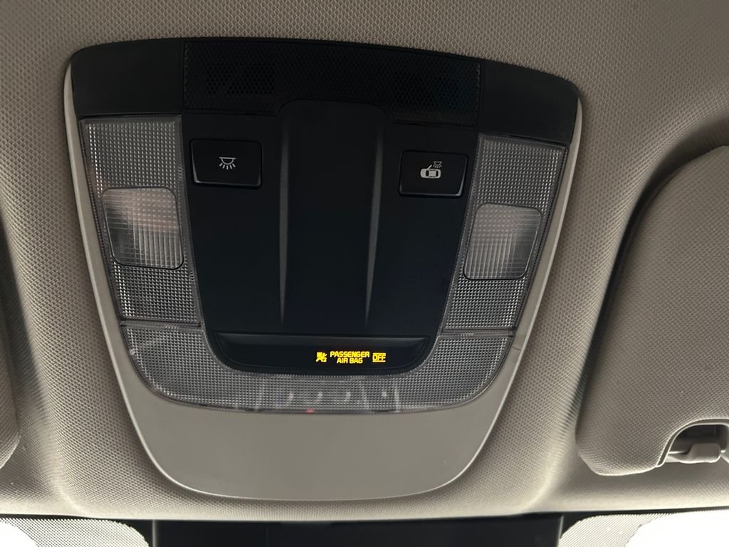 Used 2022 Silver Kia LX image 29
