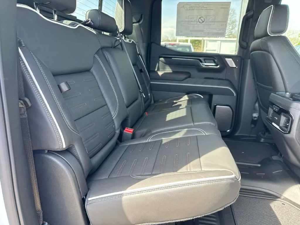 2026 GMC Sierra 1500 AT4X - Photo 22