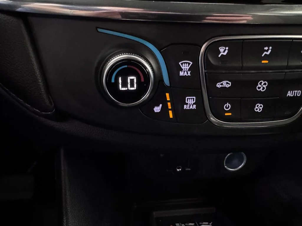 2023 Chevrolet Traverse 1LT - Photo 22