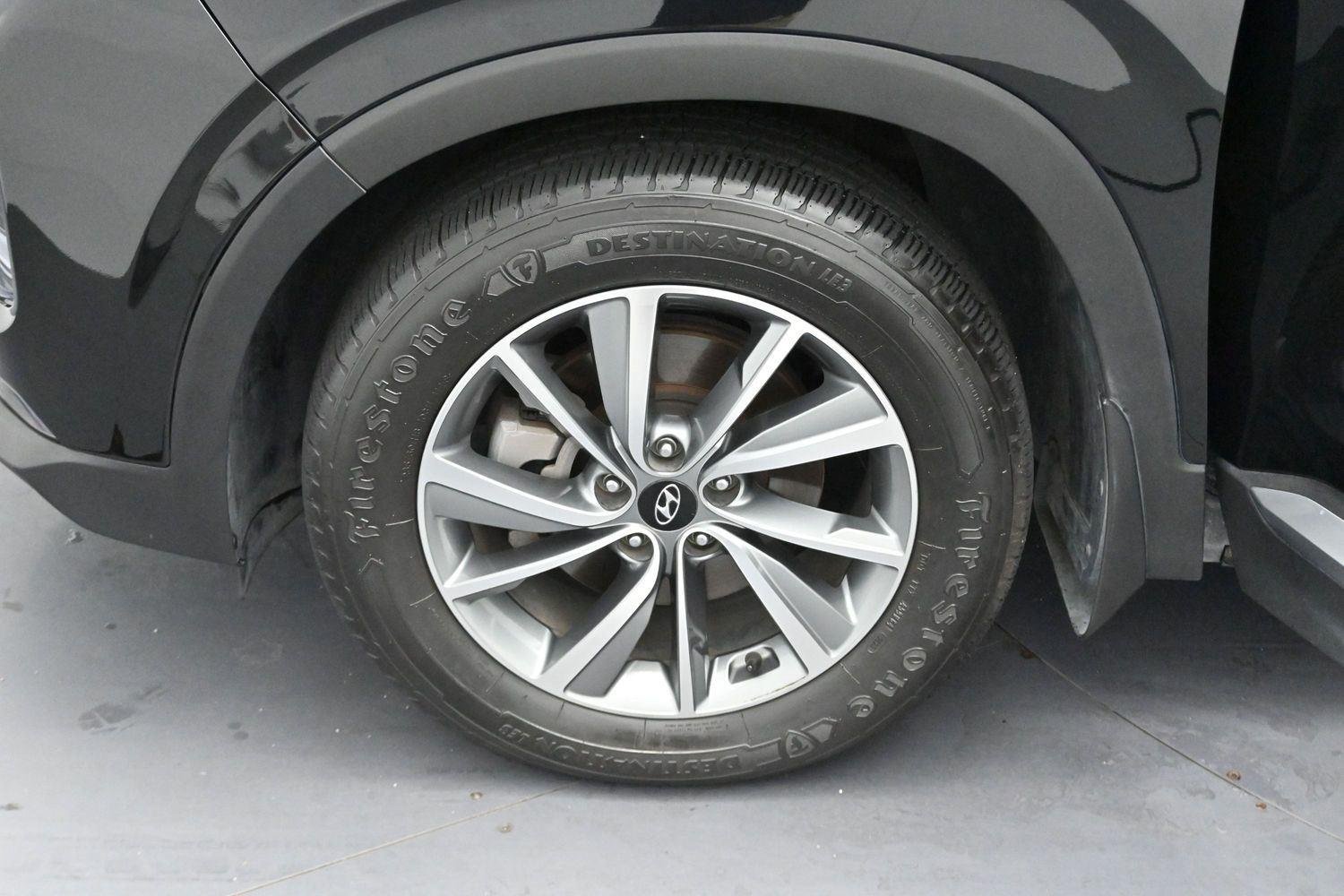 Used 2020 Twilight Black Hyundai SEL image 31