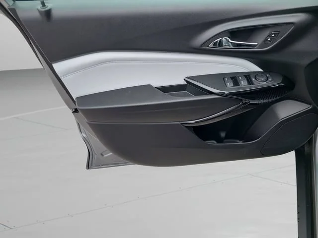 New 2026 Sterling Gray Metallic Chevrolet LT image 17