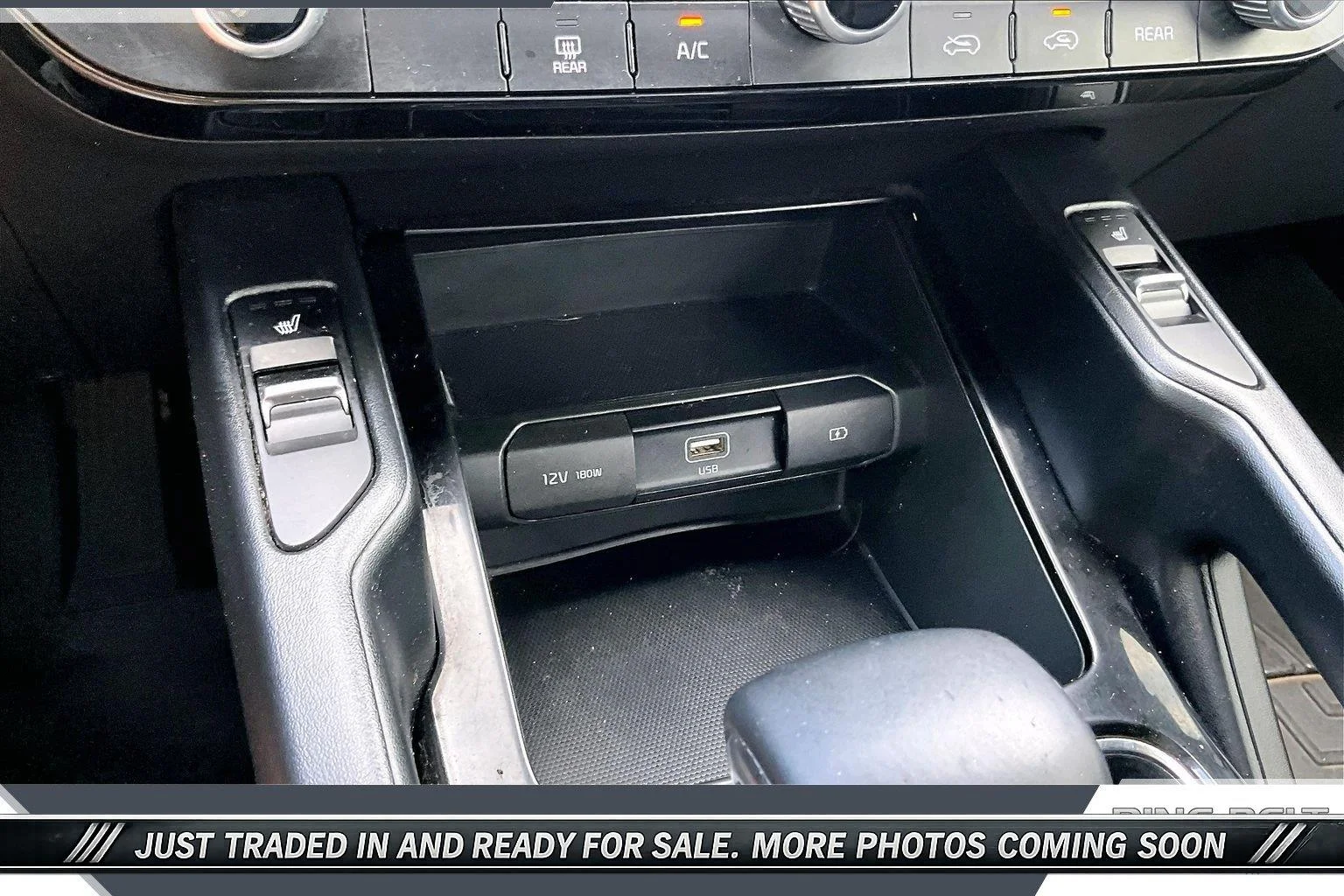Used 2021 Glacial White Pearl Kia S image 24