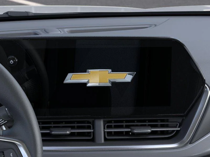 New 2026 Summit White Chevrolet LT image 20