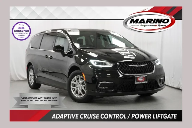2024 Chrysler Pacifica Touring L
