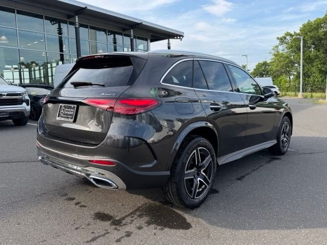 New 2026 Graphite Grey Metallic Mercedes-Benz GLC 300 image 7