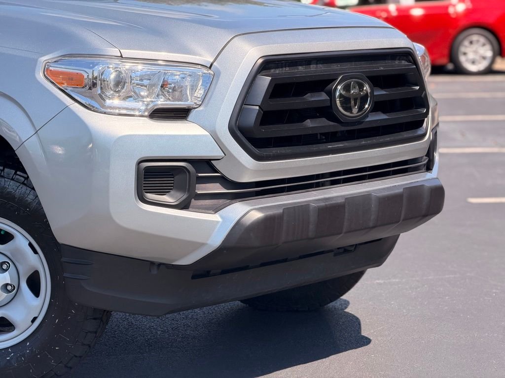 Certified Used 2022 Silver Toyota SR image 6