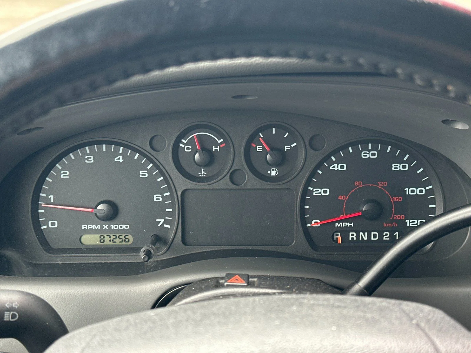 Used 2004 Red Ford XLT image 19