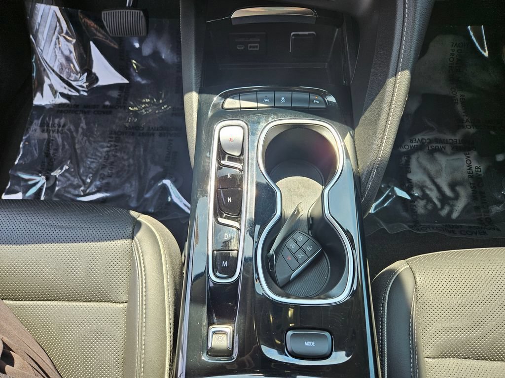 Used 2021 EBONY TWILIGHT METALLIC Buick Essence image 24