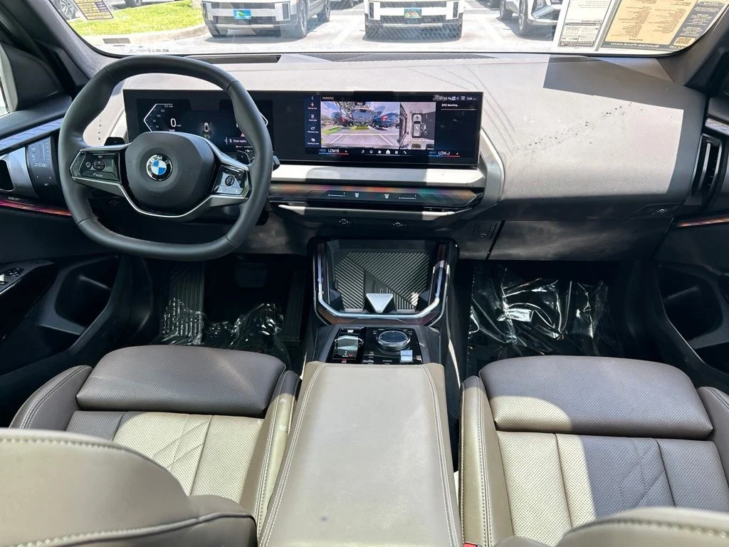 Certified Used 2026 Alpine White BMW 30 xDrive image 10