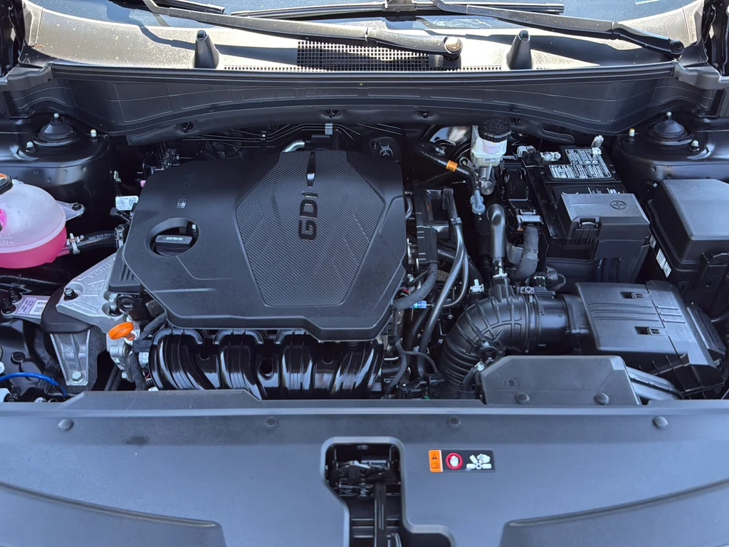 Used 2026 Black Kia X-Line image 31