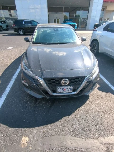 Used 2021 Blue Nissan 2.5 SV image 4