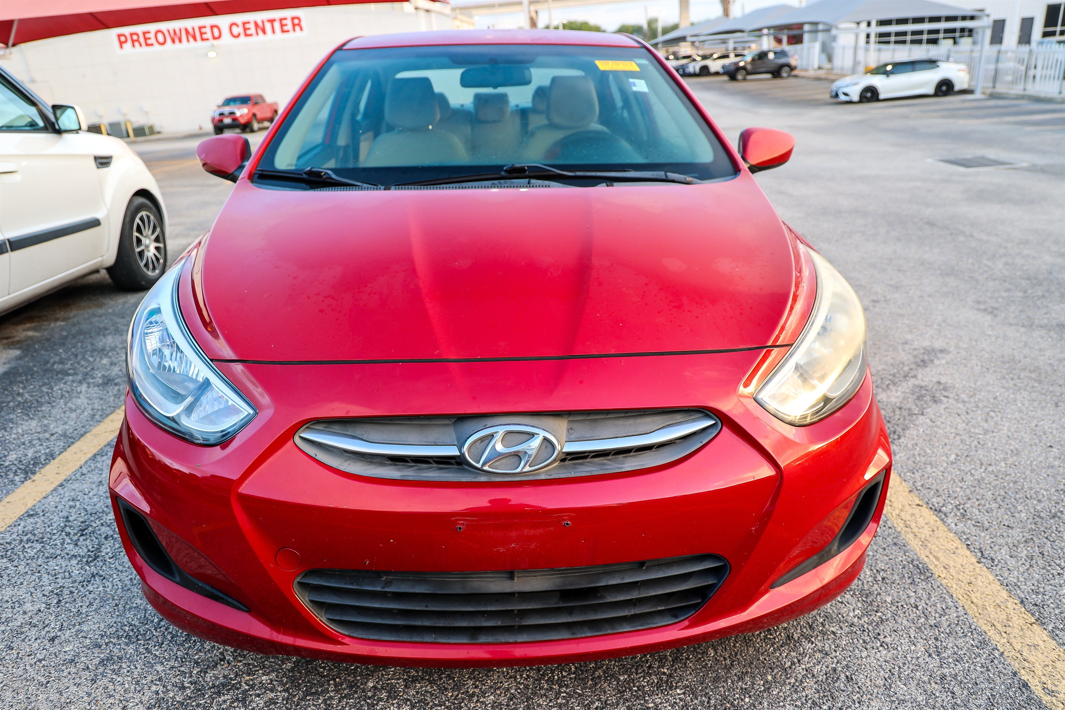 Used 2017 Boston Red Metallic Hyundai SE image 3