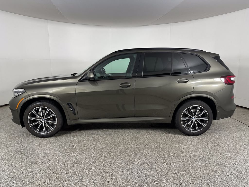 Used 2022 Manhattan Green Metallic BMW xDrive40i image 6
