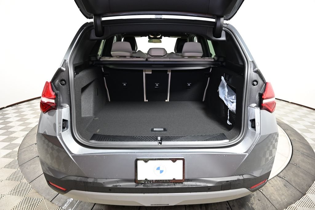 2026 BMW X3 30 - Photo 10