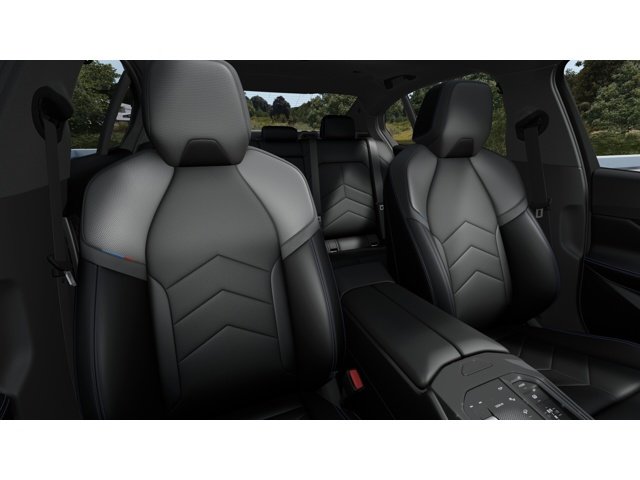 Used 2026 Black Sapphire Metallic BMW xDrive40 image 11