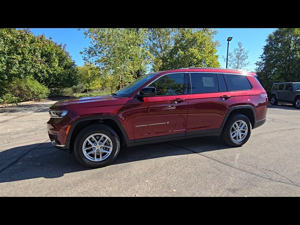 Certified Used 2025 Red Jeep Laredo image 6