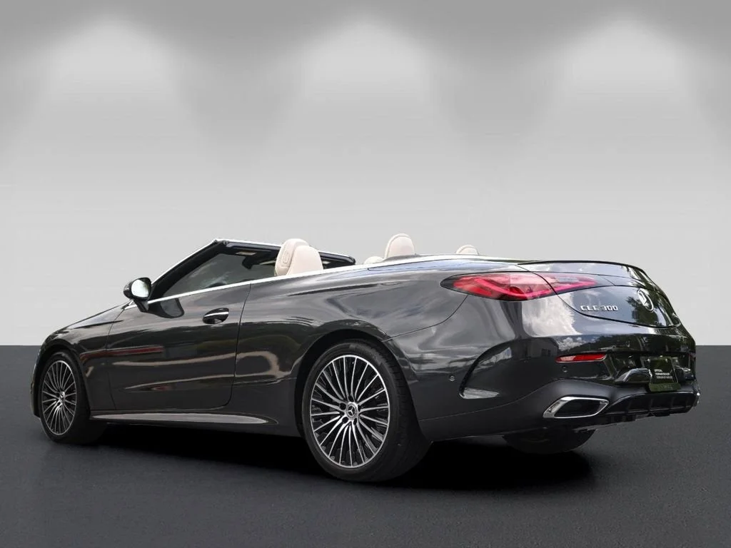 Used 2026 Graphite Gray Metallic Mercedes-Benz CLE 300 image 7