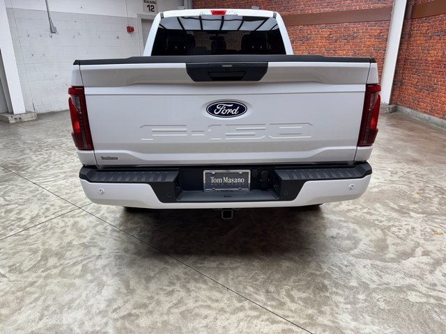 2025 Ford F-150 STX photo 4