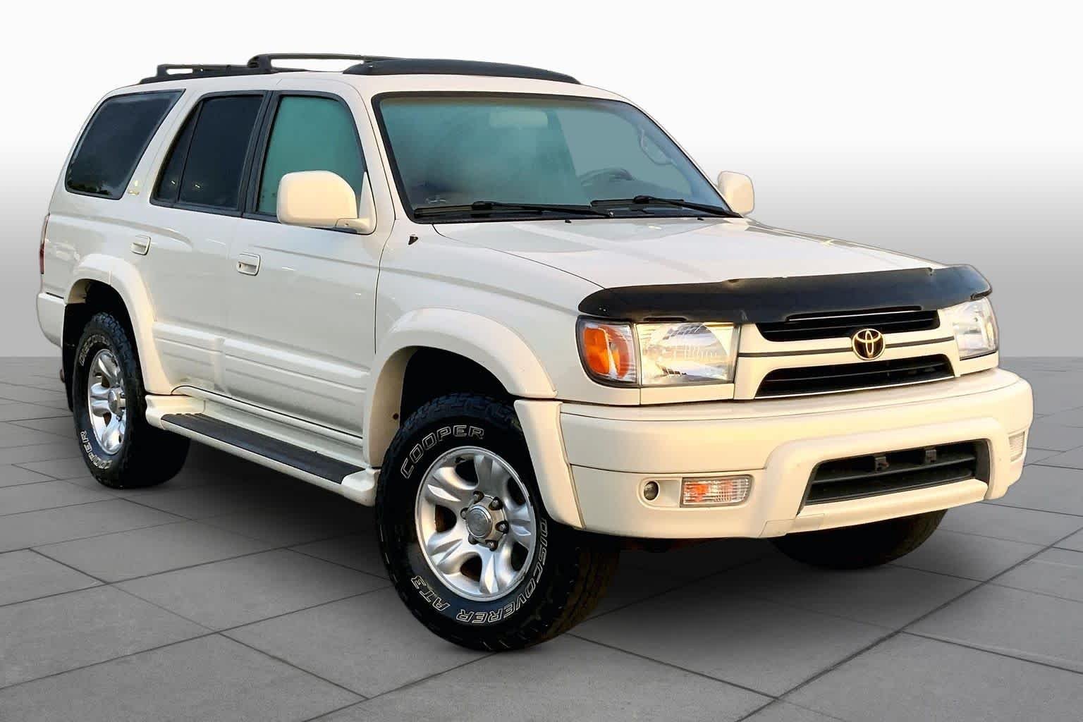 Used 2002 GOLDEN PEARL Toyota Limited image 2