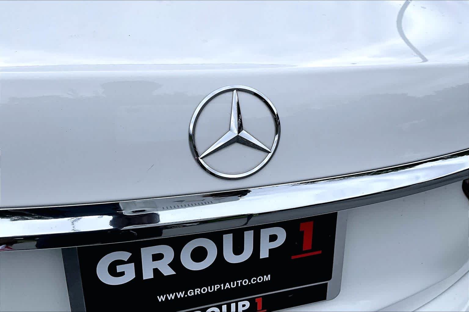 Used 2022 Polar White Mercedes-Benz E 350 image 31
