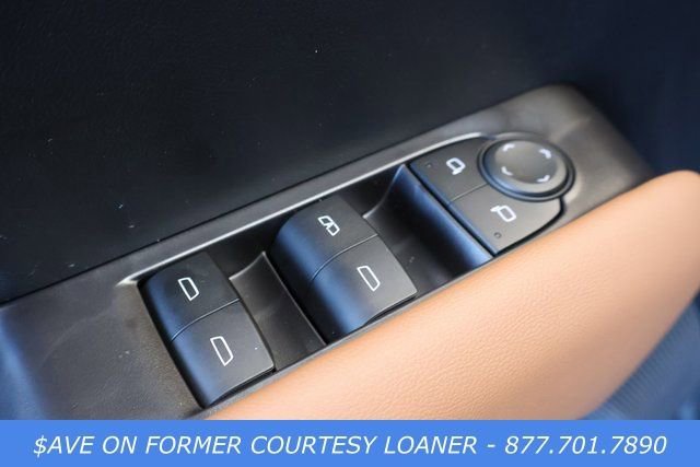 2026 GMC Canyon AT4 - Photo 11