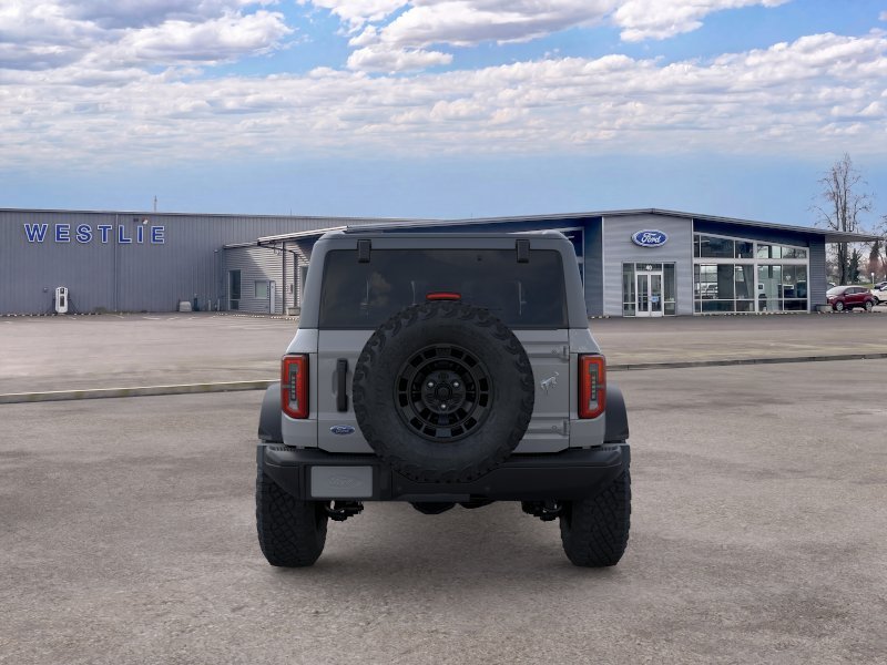New 2026 Avalanche Gray Ford Badlands® image 26