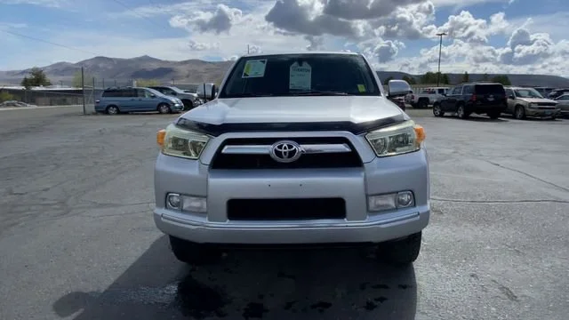 Used 2013 Silver Toyota SR5 image 3