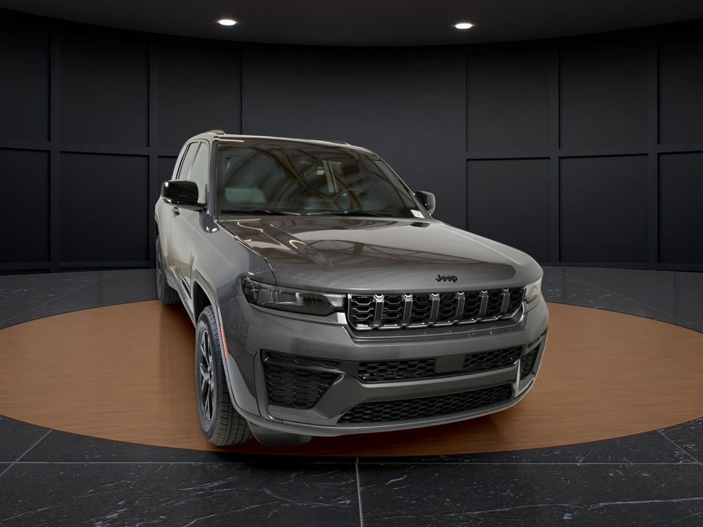 New 2026 Baltic Gray Metallic Clear-Coat Exterior Paint Jeep Altitude image 3