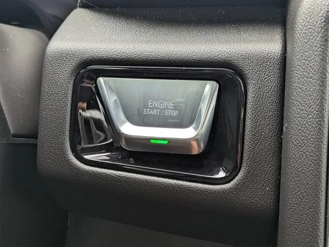 2026 GMC Yukon XL Denali - Photo 29