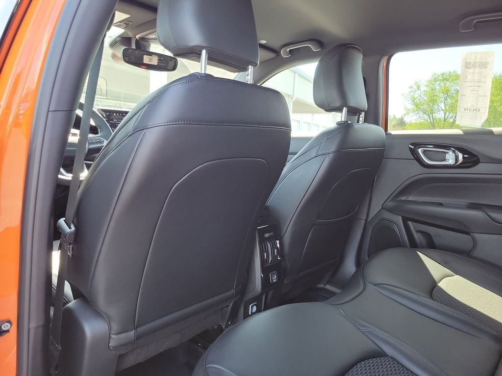 New 2026 Joose (DISC) Jeep Latitude image 9