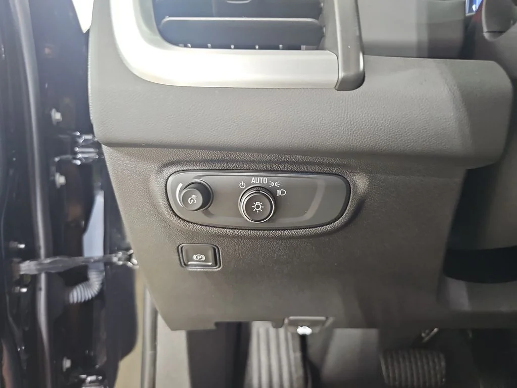 Certified Used 2023 Black GMC SLE image 31