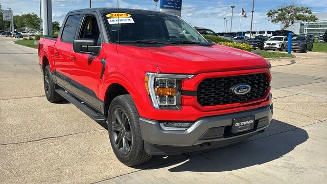 Used 2023 Red Ford XLT image 2