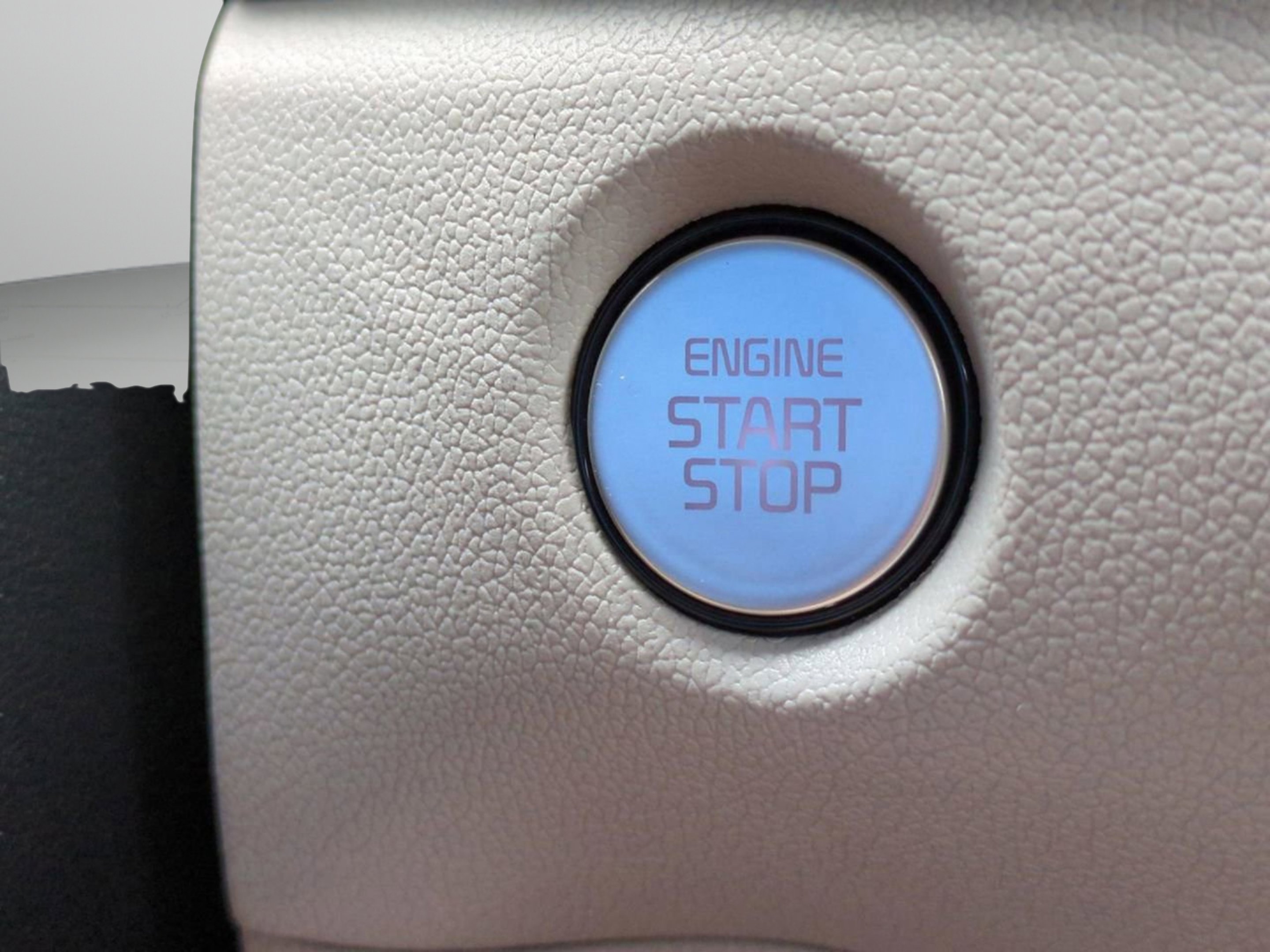 New 2026 Glacial White Pearl Kia S image 33