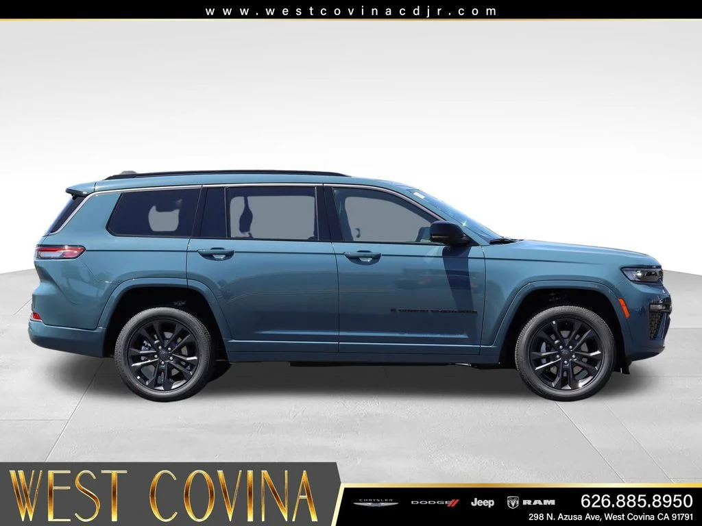 New 2026 Steel Blue Jeep Limited Reserve image 4
