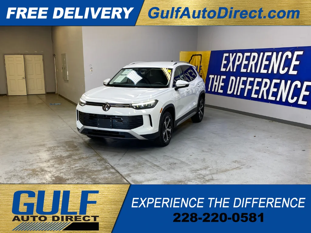 Used 2026 White Volkswagen 2.0T SE image 4
