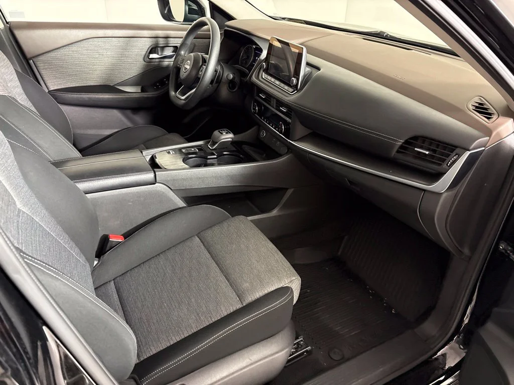 Used 2023 Black Nissan SV image 17