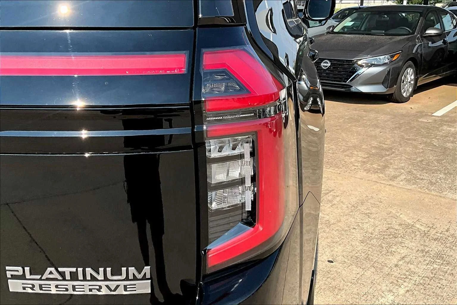 2025 Nissan Armada Platinum Reserve - Photo 14