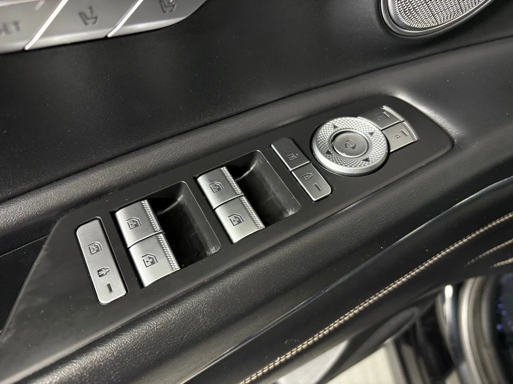 Used 2023 Black Genesis 3.5T image 15