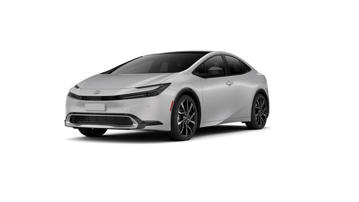 2026 Toyota Prius XSE Premium's photo