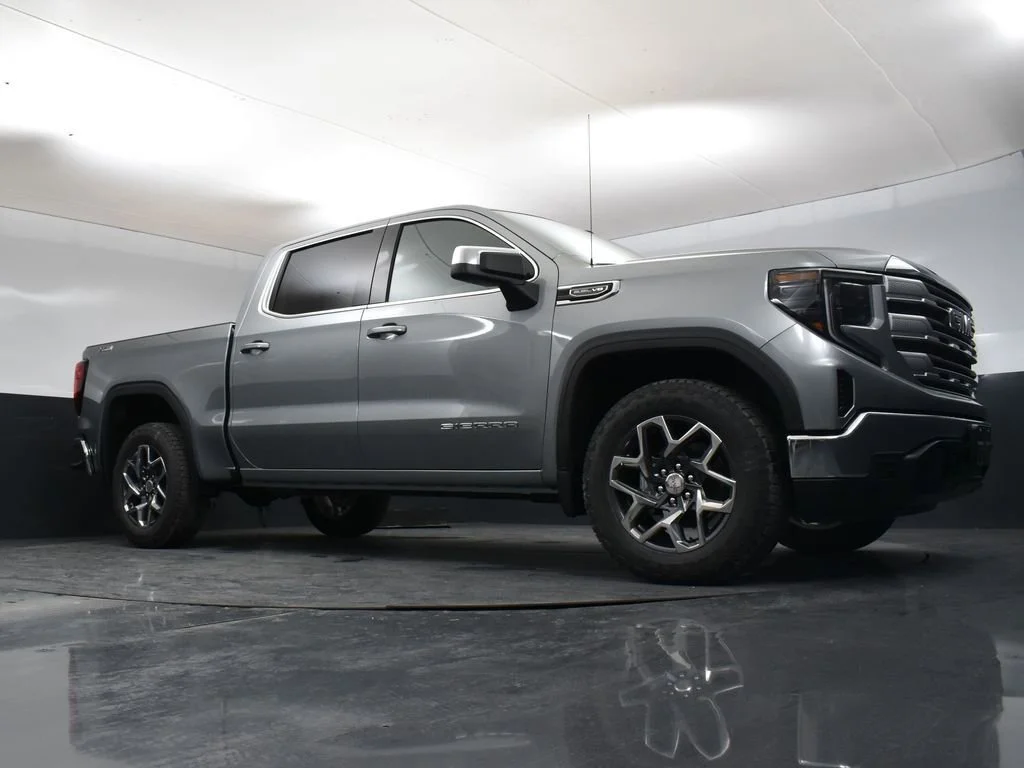 2026 GMC Sierra 1500 SLE - Photo 28