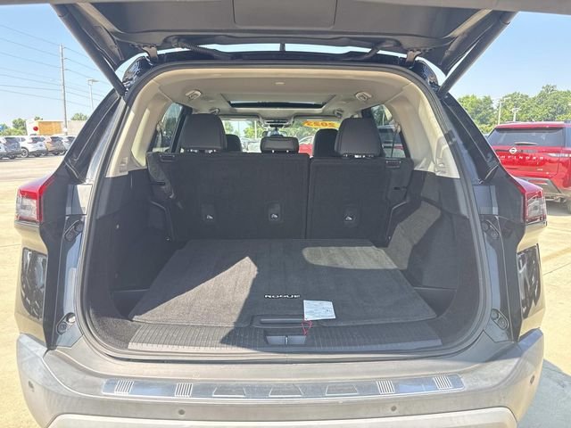 Used 2023 Black Nissan SV image 8