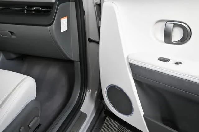 New 2026 Atlas White Matte Hyundai Limited image 31