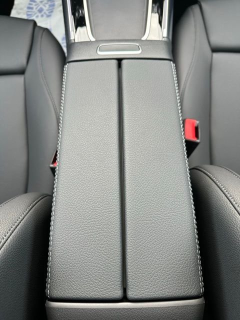 New 2026 Polar White Mercedes-Benz GLA 250 image 36